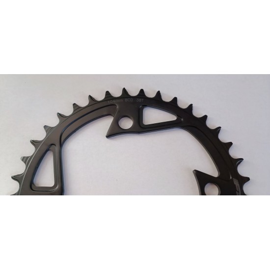 FSA lánctányér - lánckerék acél 1X MEGATOOTH Narrow Wide Shimano 12 s BOSCH Gen4 V-Shape 38T 104 BCD 4 lukas csavaros WB601 38000481004540 FSA lánctányér - lánckerék acél 1X MEGATOOTH Narrow Wide Shimano 12 s BOSCH Gen4 V-Shape 38T 104 BCD 4 lukas csavaros WB601 38000481004540