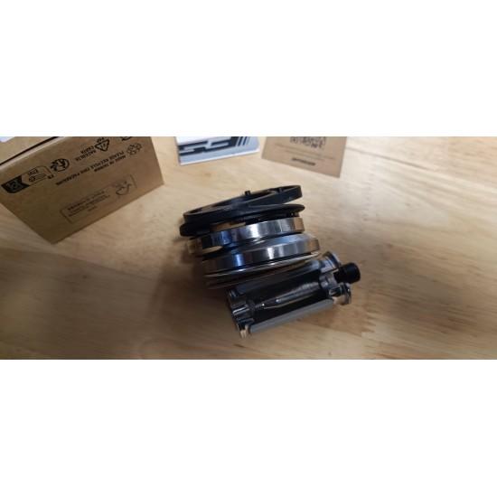 FSA NO.55R 1.5 " ACR LS headset hidden carble routing black 3mm H2661 36 x 45 TH-894-1 130-0072022682