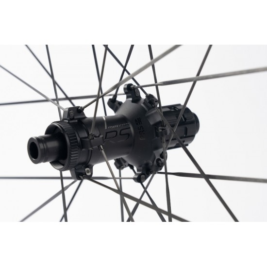 Vision kerékszett Metron 37 RS Disc TLR peremes, tárcsafékes országúti tubeless ready karbon kerék