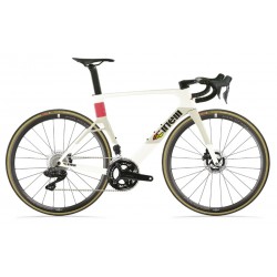 Cinelli Aeroscoop aero karbon országúti kerékpár tárcsafékes Shimano 105 Di2 12s