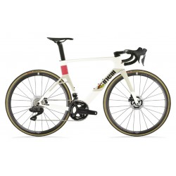 Cinelli Aeroscoop aero karbon országúti kerékpár tárcsafékes Shimano Ultegra Di2 12s