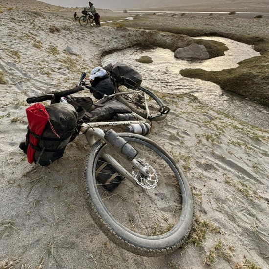 Cinelli Hobootleg Geo tárcsafékes adventure gravel acél kerékpár váz vázszett karbon villával, csomagtartó rögzétés