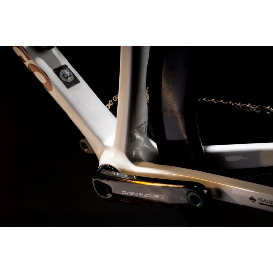 COLNAGO C68 DISC tárcsafékes országúti karbon kerékpár Shimano Dura Ace Di2 R9270