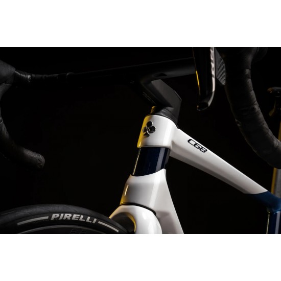 COLNAGO C68 DISC tárcsafékes országúti karbon kerékpár Shimano Dura Ace Di2 R9270