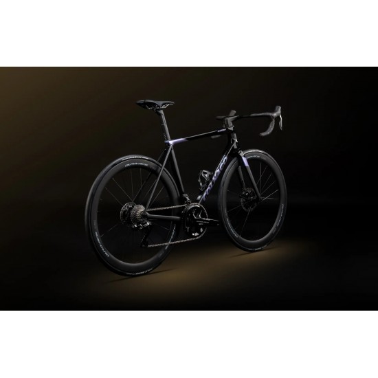 COLNAGO C68 DISC tárcsafékes országúti karbon kerékpár Shimano Dura Ace Di2 R9270