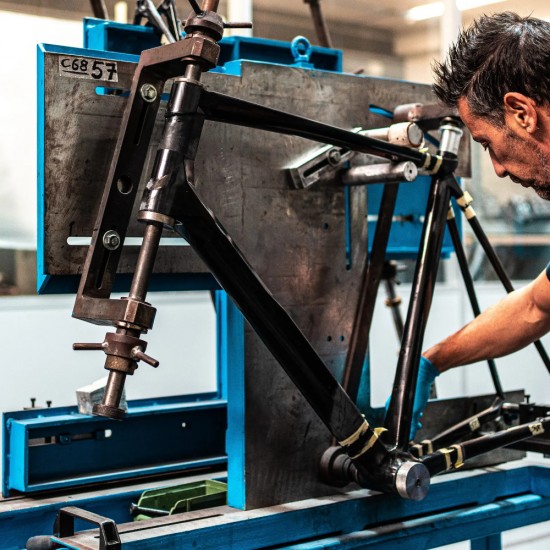 COLNAGO C68 DISC tárcsafékes országúti karbon kerékpár Shimano Dura Ace Di2 R9270