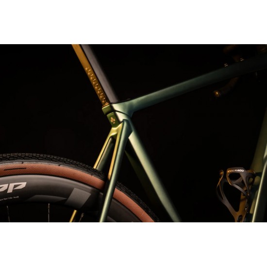 COLNAGO C68 Gravel DISC tárcsafékes kerékpár váz CC01 integrált karbon kormánnyal (vagy nélküle)