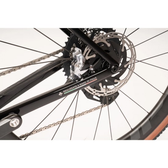 COLNAGO C68 Gravel DISC tárcsafékes kerékpár váz CC01 integrált karbon kormánnyal (vagy nélküle)