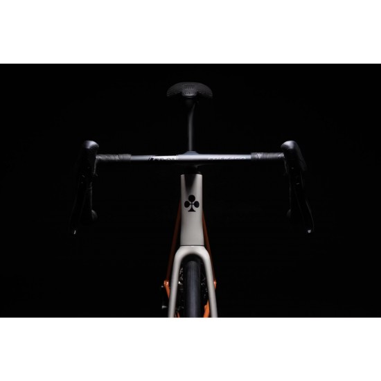 COLNAGO Steelnovo DISC tárcsafékes modern acél országúti kerékpár Shimano Dura-ace 12s Di2