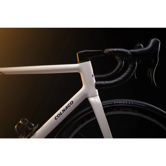COLNAGO Steelnovo DISC tárcsafékes modern acél országúti kerékpár Shimano Dura-ace 12s Di2