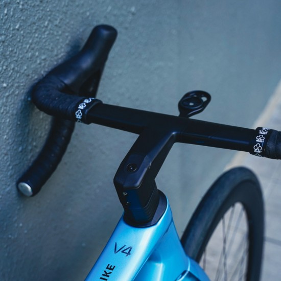 COLNAGO kerékpár országúti V4 Disc tárcsafékes Shimano ULTEGRA Di2 R8170 Vision SC45 karbon kerékkel és CC01 integrált kormánnyal