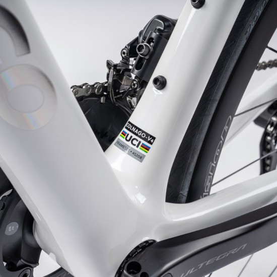 COLNAGO kerékpár országúti V4 Disc tárcsafékes Shimano ULTEGRA Di2 R8170 Vision SC45 karbon kerékkel és CC01 integrált kormánnyal