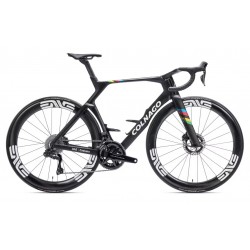 COLNAGO Y1Rs DISC tárcsafékes országúti aero kerékpár integrált karbon kormánnyal Campagnolo Super Record WRL Bora Ultra WTO 45