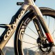 COLNAGO Y1Rs DISC tárcsafékes országúti aero kerékpár integrált karbon kormánnyal Shimano Dura-ace Di2 12s