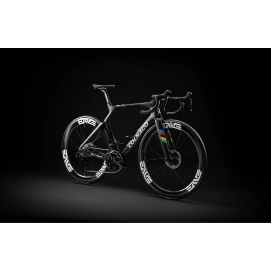 COLNAGO Y1Rs DISC tárcsafékes országúti aero kerékpár integrált karbon kormánnyal Shimano Dura-ace Di2 12s
