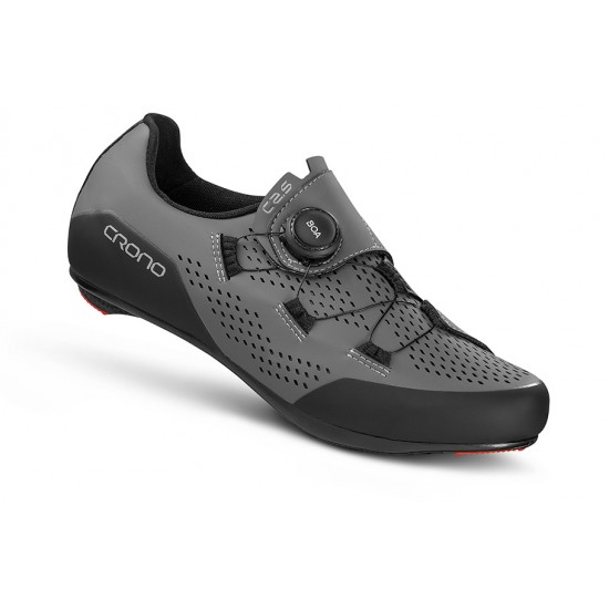 Crono CR2.5 road cycling shoes with BOA L6 fastening knob system