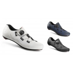 Crono CR3.5 országúti kerékpáros cipő Carbocomp karbon kompozit talppal BOA L6 tekerős rögzítés 2023 Crono CR3.5 országúti kerékpáros cipő Carbocomp karbon kompozit talppal BOA L6 tekerős rögzítés 2023