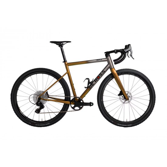 De Rosa Hera gravel adventure bicycle titan titanium bicycle SRAM Rival XPLR Fulcrum RR3