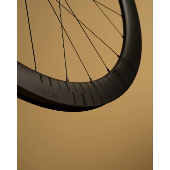 DEDA SL5 DB tárcsafékes karbon peremes országúti kerékszett, tubeless ready