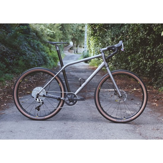 HUTCHINSON kerékpár gumi külső Overide TLR Hardskin Tubeless Ready gravel 700x35 hajtogatós fekete 35-622