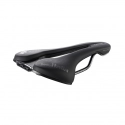 Selle Italia nyereg FLITE BOOST TM SUPERFLOW S3 135 mm méret, TM mangán ötvözet pálca