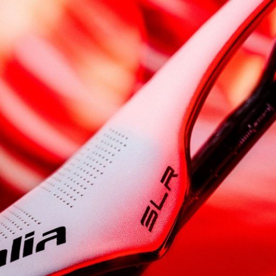 Selle Italia nyereg SLR BOOST SUPERFLOW KIT CARBONIO L3 méret, WHITE, karbon pálcás
