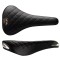 Selle Italia nyereg TURBO BONNIE klasszikus fekete steppelt bőr L1 146 x 275 mm méret, FEC szénacél ötvözet pálcás