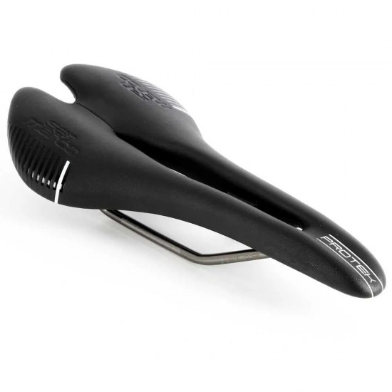 Selle San Marco nyereg Aspide Racing Open-fit kivágott XSilite Ti Narrow keskeny Protek 132 x 277 mm S2 Xsilite pálcás fekete OEM