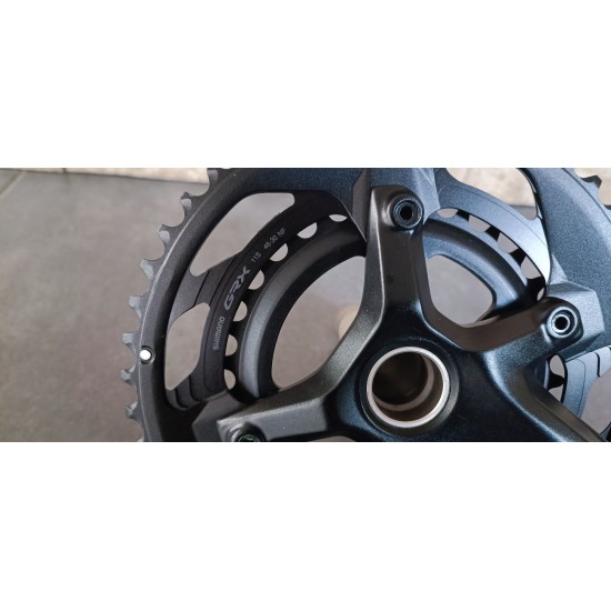 SHIMANO hajtómű gravel GRX FC-RX600 11 sebességes 175 mm 46-30 tányérokkal